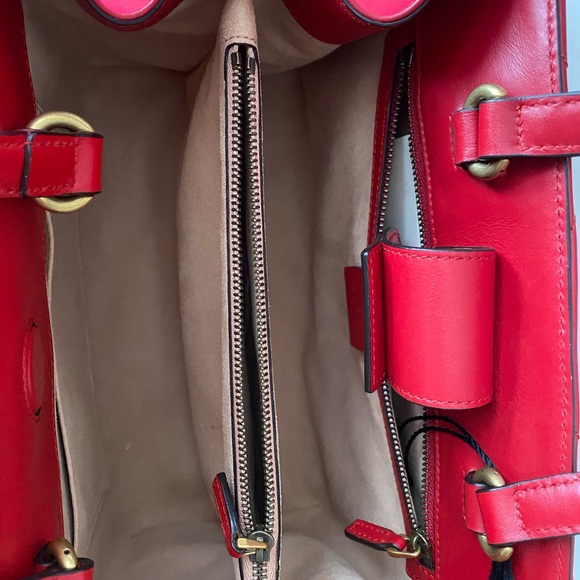 GG Marmont small red tote bag - Picture 5 of 10